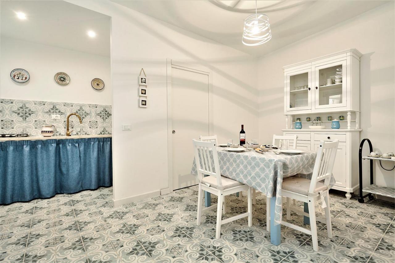 Be Sicily - In The Center 80 Mt From The Beach - In Centro Sul Mare - 70 Mq Trapani Eksteriør bilde