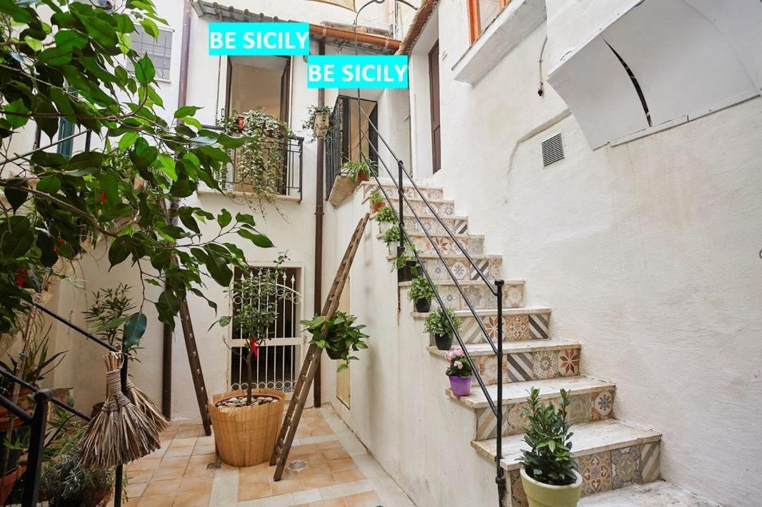 Be Sicily - In The Center 80 Mt From The Beach - In Centro Sul Mare - 70 Mq Trapani Eksteriør bilde